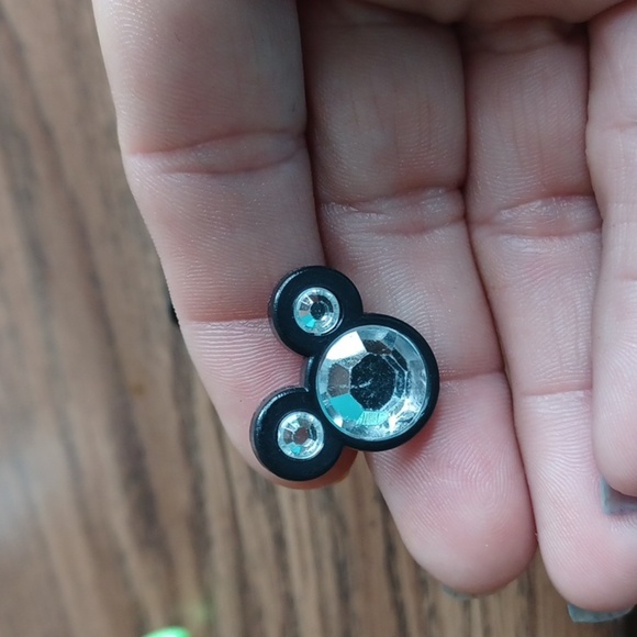 Bundle of CROCS charms. Disney Mickey, Minnie Mouse, heels, as shown - Picture 6 of 9